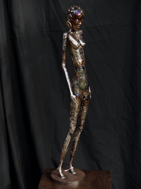 sculpture-metal-femme-creatures